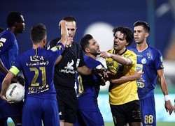 شاگرد نکونام در دو راهی استقلال و فولاد