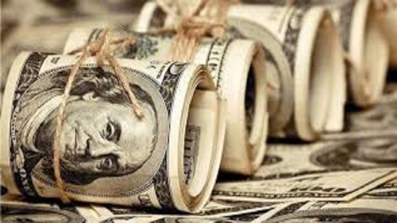 نرخ ارز در بازار آزاد ۲۴ اسفند ۱۴۰۰؛ دلار ۲۴ هزار و ۵۲۳ هزار تومان شد