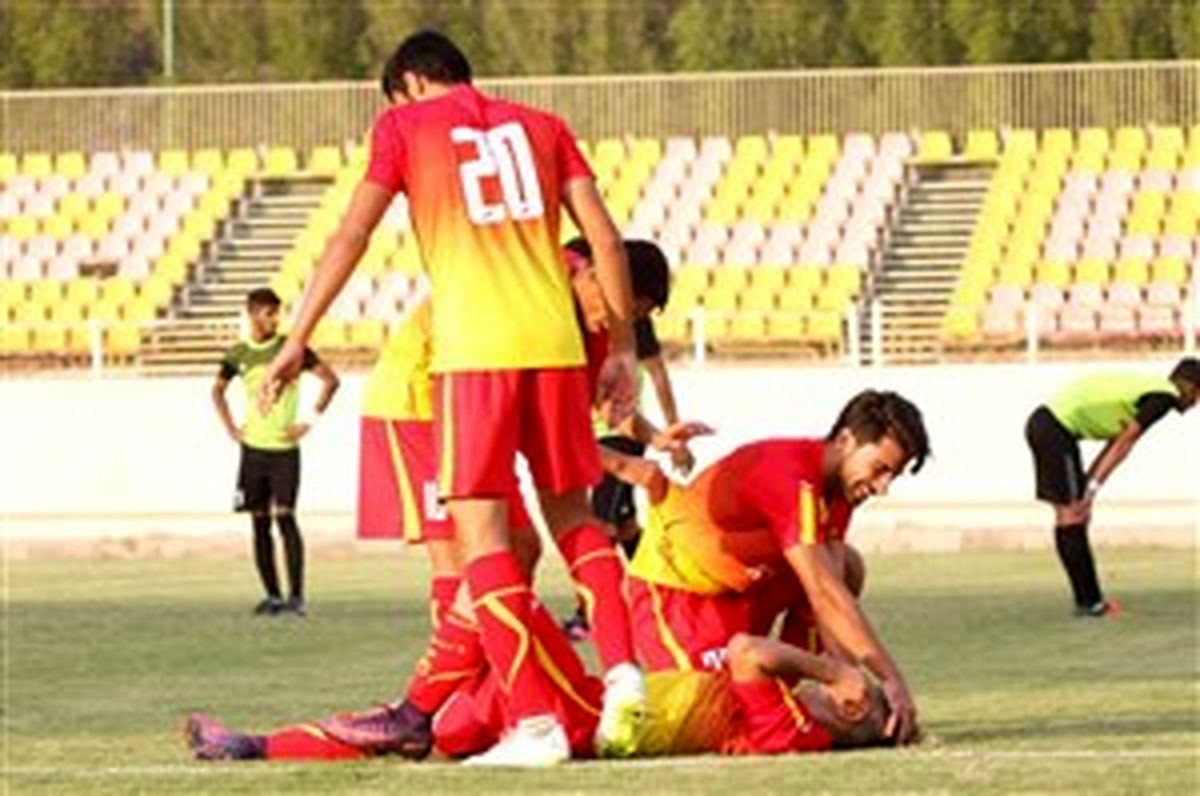 فولاد پس از 8 هفته یک رقمی شد