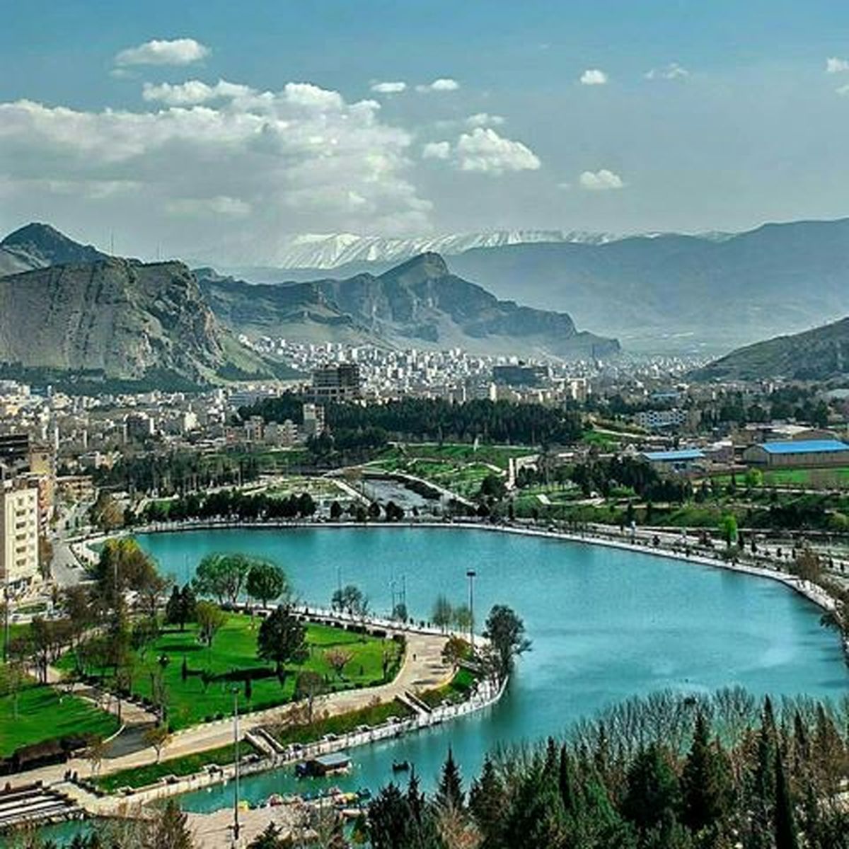 تصویر هوایی زیبا از خرم آباد