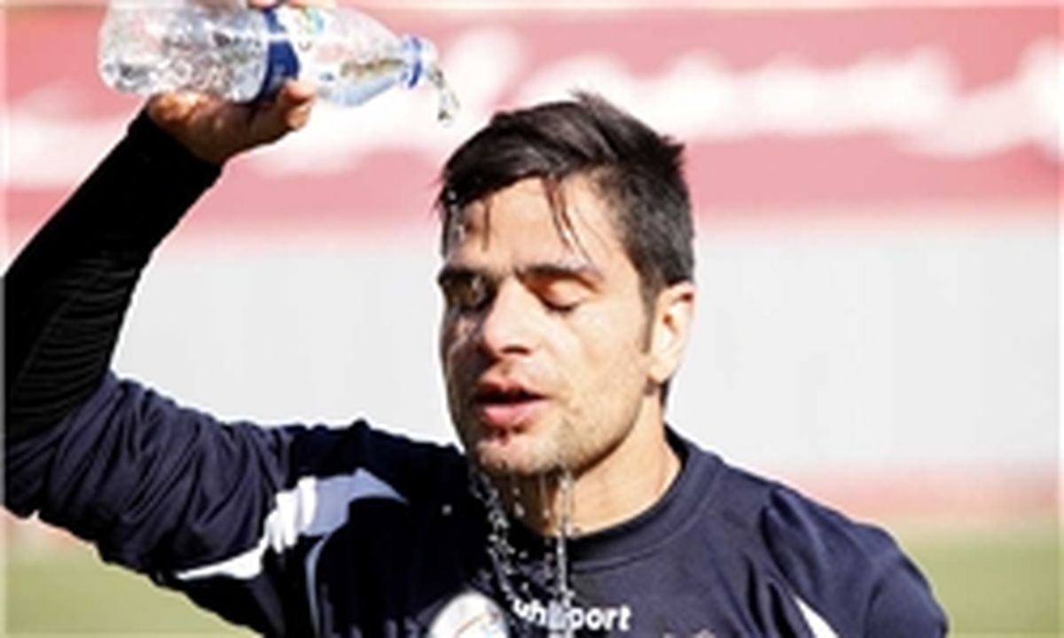 پشت سوشا هستم تا به درون دروازه پرسپولیس برگردد