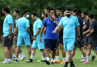 فرار بازیکنان استقلال از کرونا