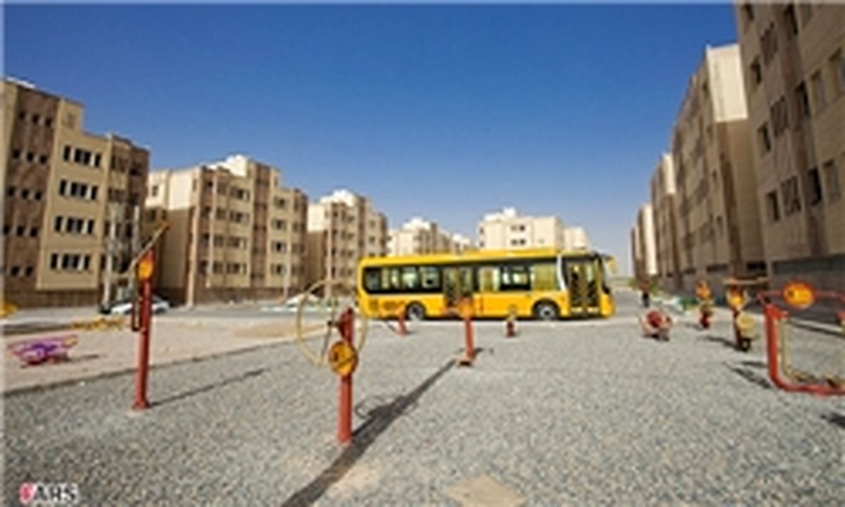 تجمع متقاضیان مسکن ویژه تهرانسر در مقابل مجلس