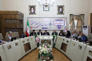 موضع گیری علیه عملکرد روابط عمومی شهرداری اصفهان در صحن شورا/تبعیض در تصاویر ،مطالب و تیتر ها/ افراد خاصی در این جریان پررنگ می شوند!