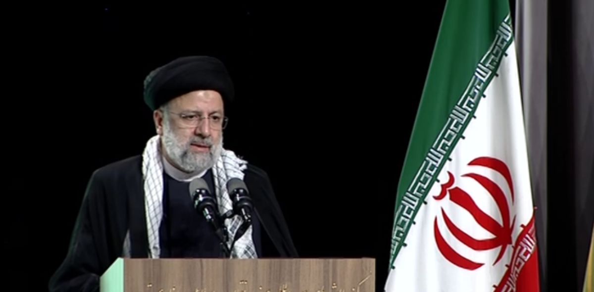تجلیل از دفاع مقدس، مصون‌سازی نسل جوان است