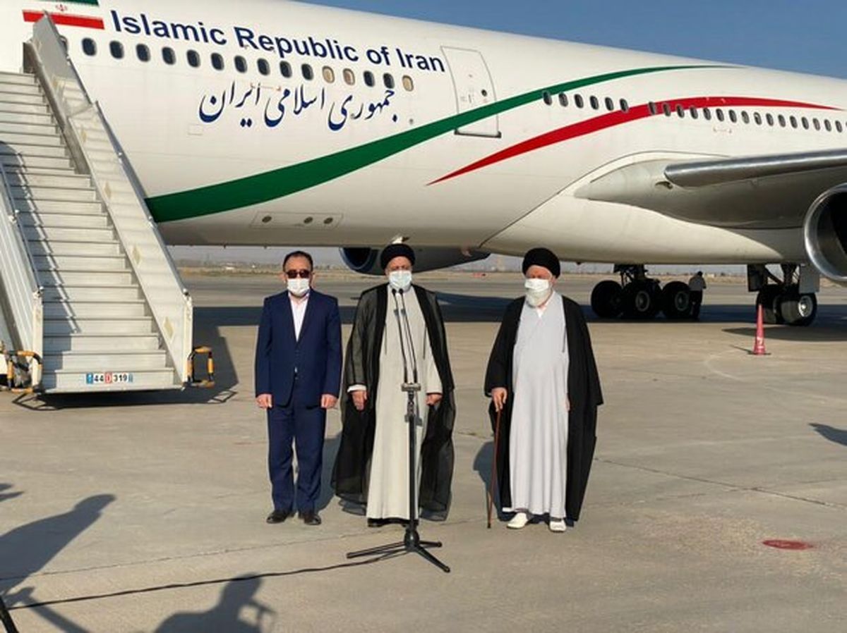 رئیس جمهور وارد مشهد شد