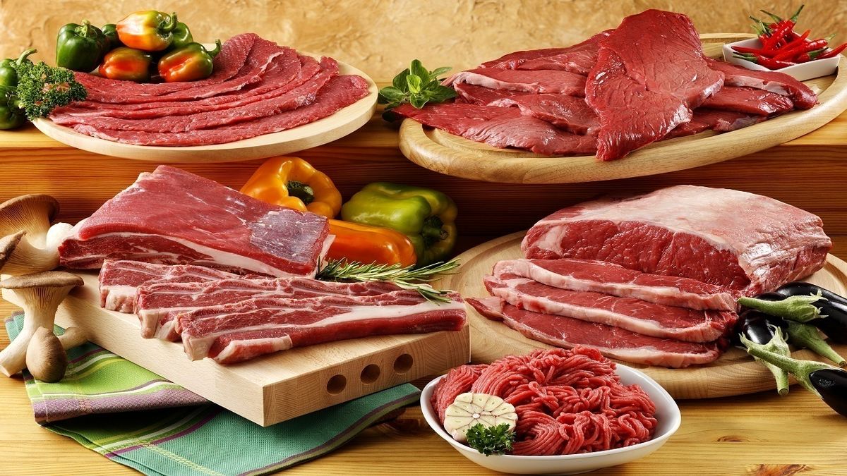 توزیع روزانه ۱۲۰ تن گوشت قرمز تنظیم بازار در تهران
