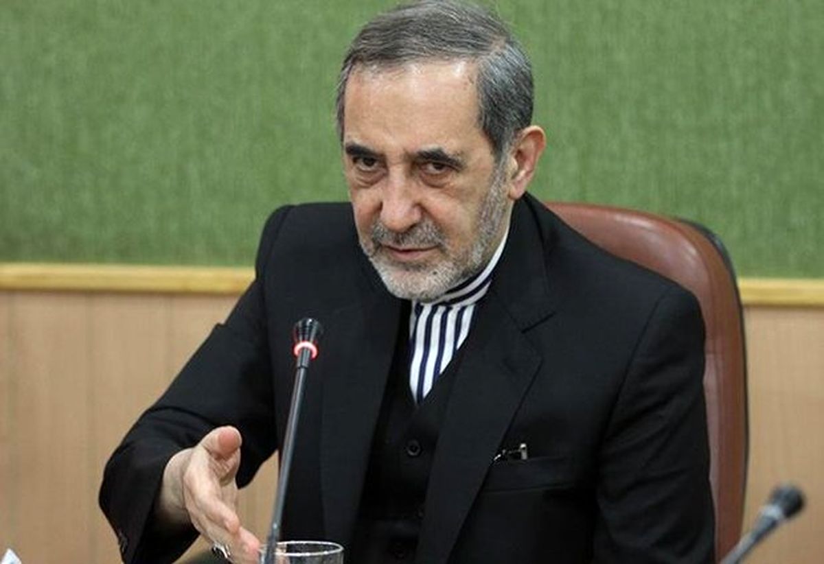 مشاور رهبری: آیت‌الله هاشمی هیچ جایگزینی ندارد