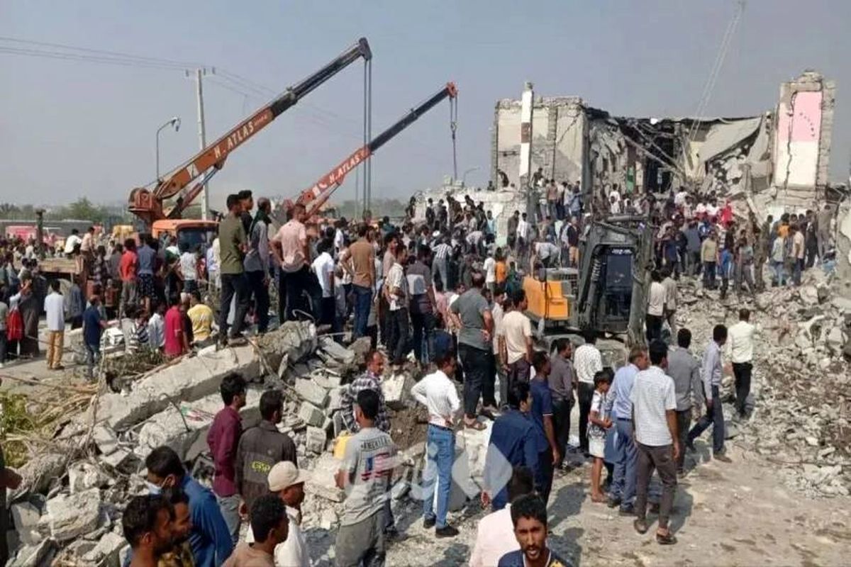 شهدای دبستان دخترانه در میناب به ۱۴۸ نفر رسید