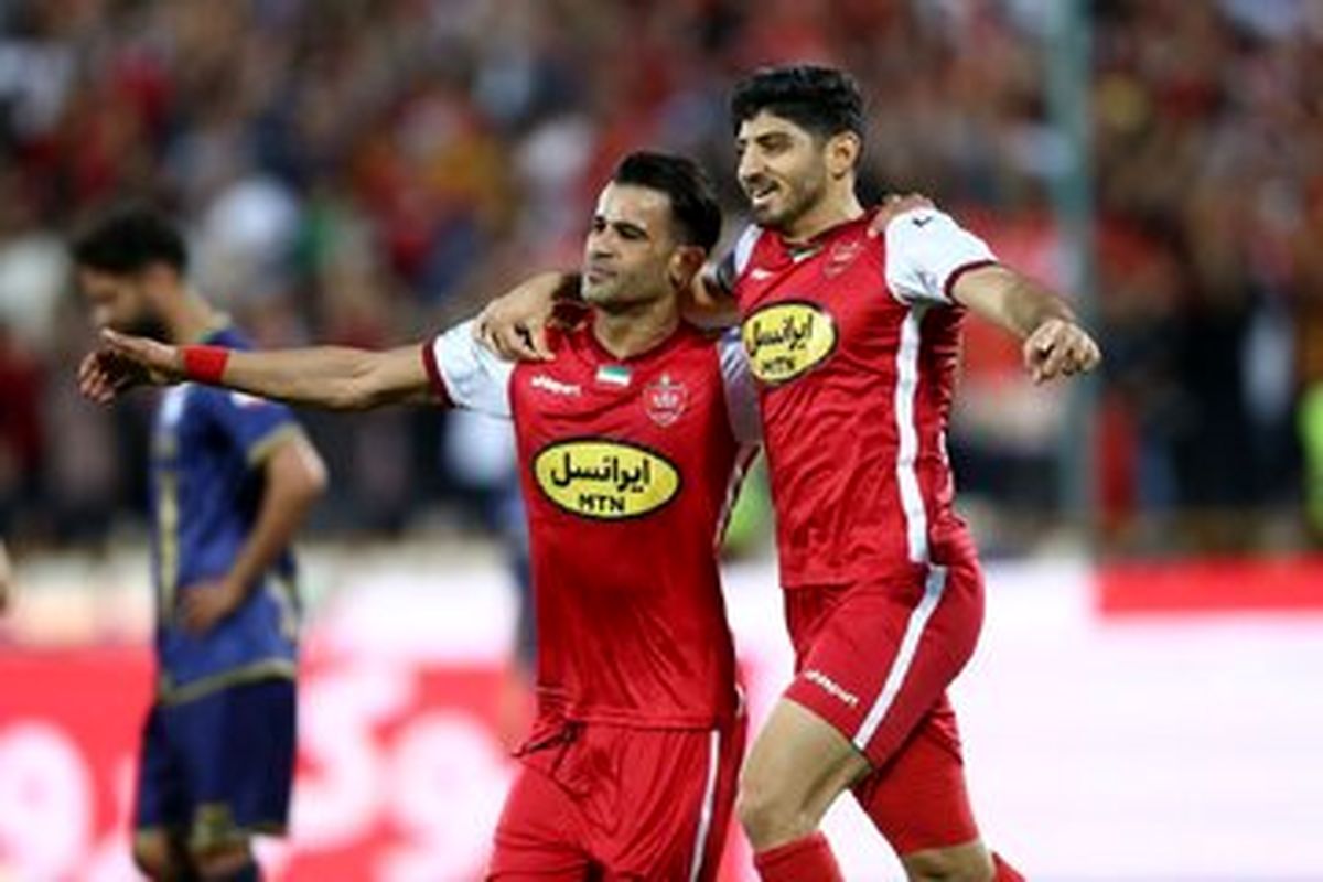 پاسخ مهاجم پرسپولیس به کنایه نورافکن؛ قهرمانی پرسپولیس پشت پرده دارد!
