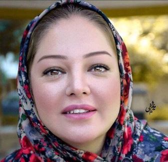 رزیتا غفاری: ما با سریال هایمان مردم را در خانه نگه می داریم