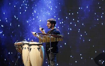 در بهار امسال ۹۶ اجرا در ژانر پاپ پا به صحنه گذاشت