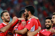 ۲ پیشنهاد لیگ برتری به  هافبک پرسپولیس رسید