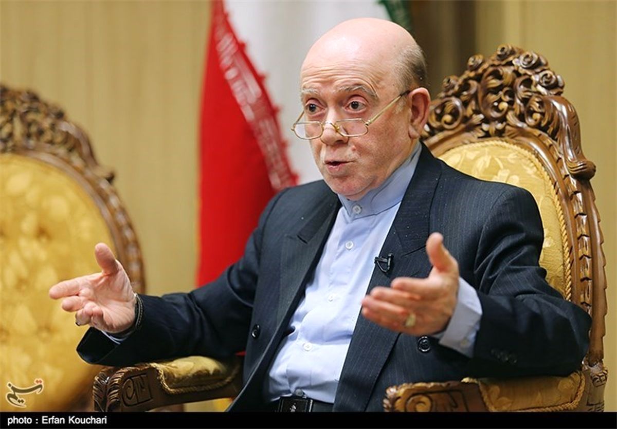 به انگلیسی ها می گوییم این فضولی‌ها به شما نیامده!