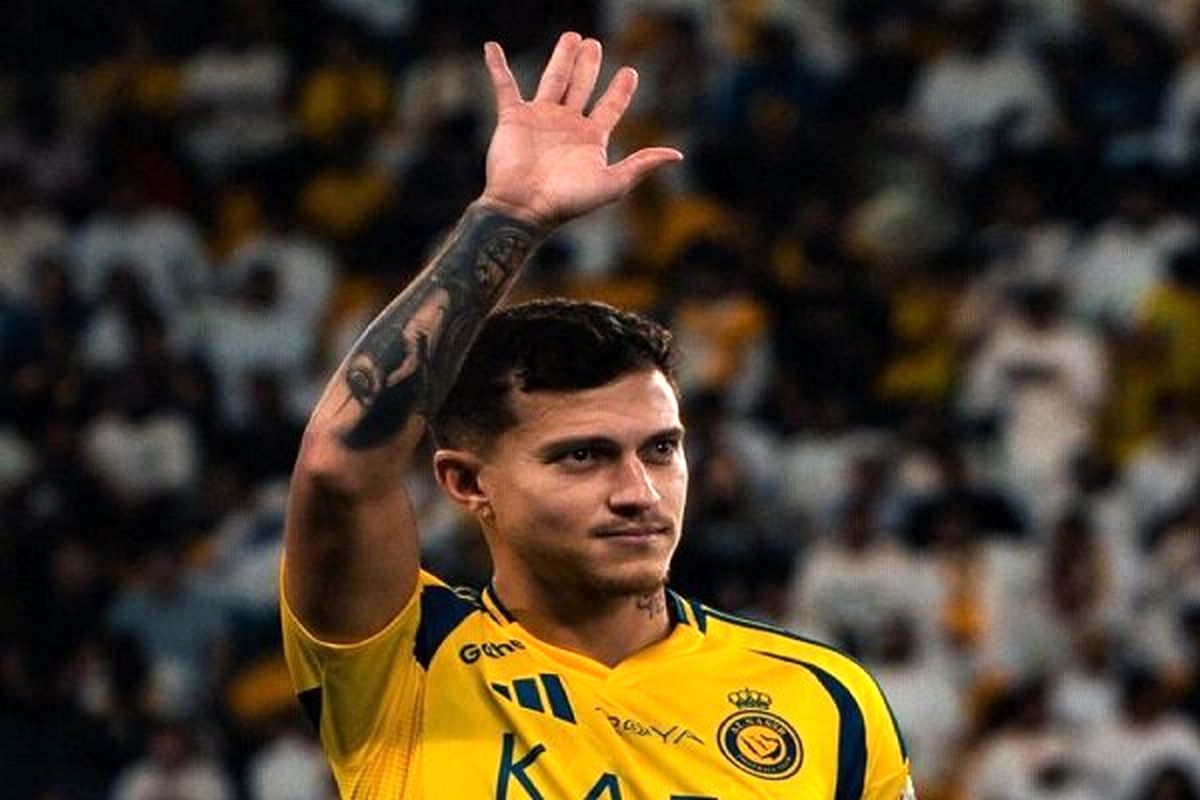  بازیکن پرتغالی النصر به دیدار با پرسپولیس رسید