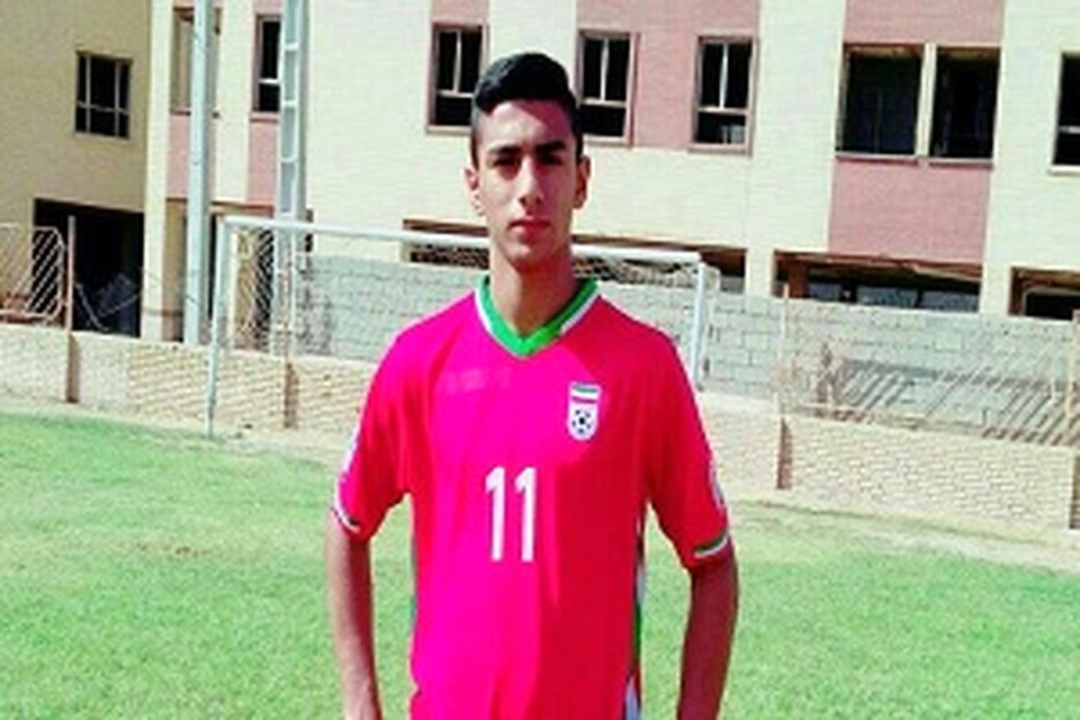 اعتراف مهاجم استقلال خوزستان درباره پنالتی نبودن صحنه جنجالی