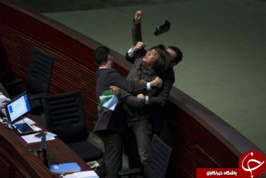 درگیری فیزیکی سیاستمداران