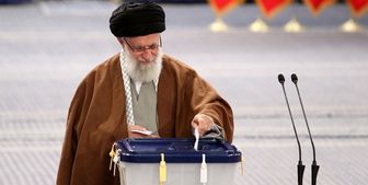 ساعت رای دادن رهبر انقلاب در روز جمعه