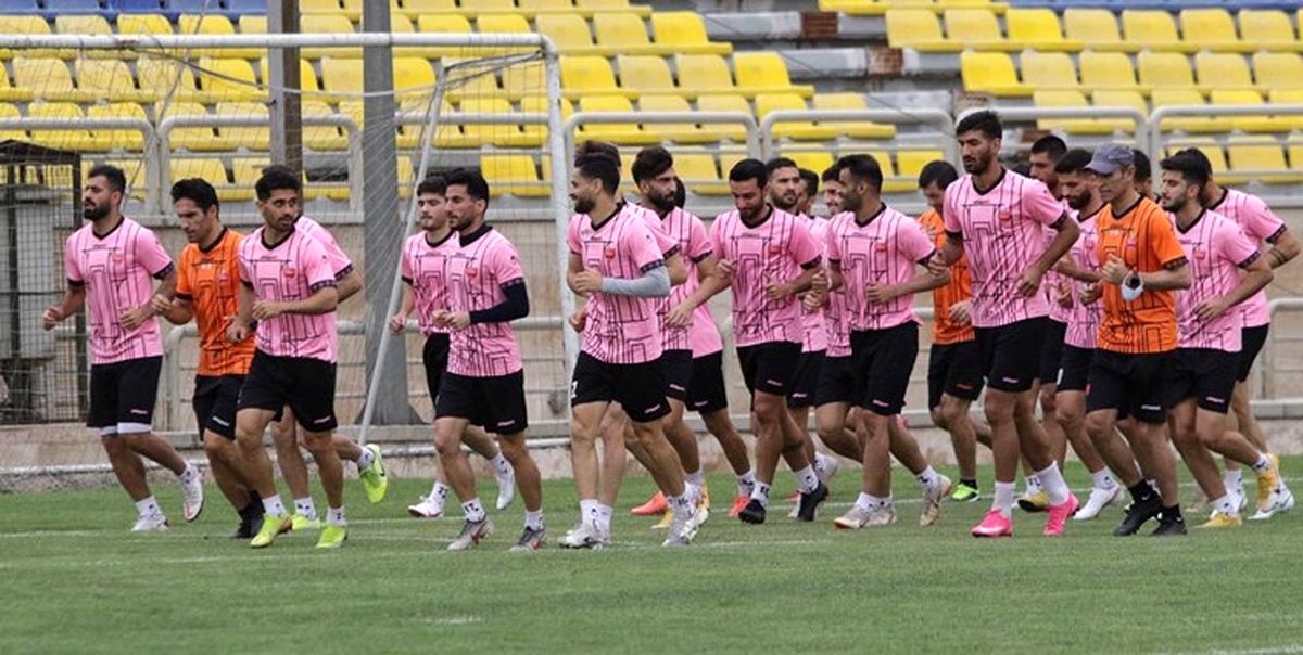گزارش تمرین پرسپولیس/ پاسکاری‌های کوتاه در غیاب ملی پوشان