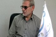 یکی از رزمنده‌ها به واسطه گشاد بودن لباس غواصی یخ زده بود