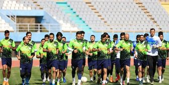 دو ستاره سابق استقلال همبازی شدند /عکس