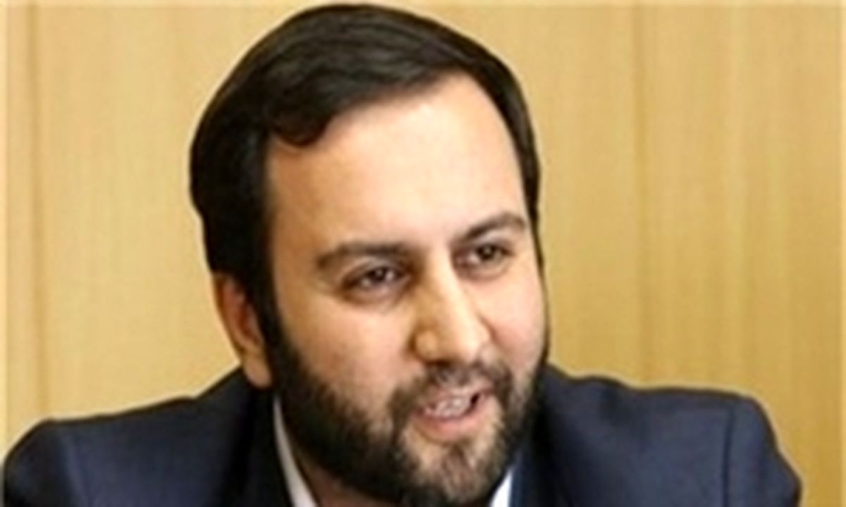 پیرهادی: حکیمی پور را به خدا واگذار کرده‌ام