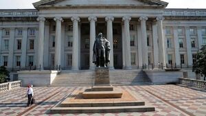 
درخواست دولت بایدن برای بررسی اسناد کشف شده از خانه ترامپ
