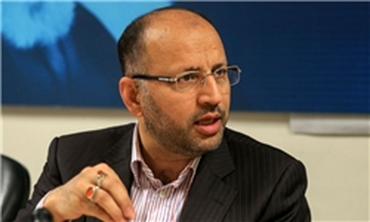 اولین گام توسعه گردشگری پذیرفتن قدرت این صنعت در رشد اقتصادی و معرفی چهره ایران در جامعه جهانی است