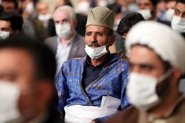 دیدار صدها نفر از مردم اصفهان با رهبر انقلاب اسلامی/گزارش تصویری