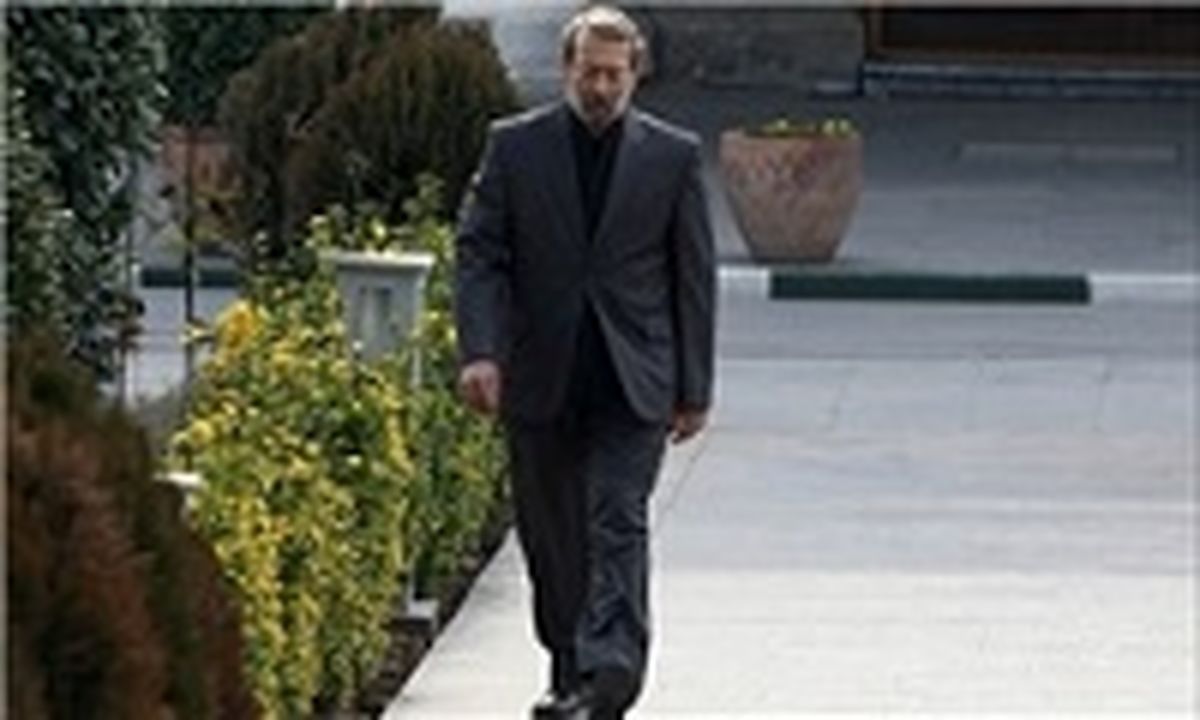 لاریجانی عازم خوانسار شد