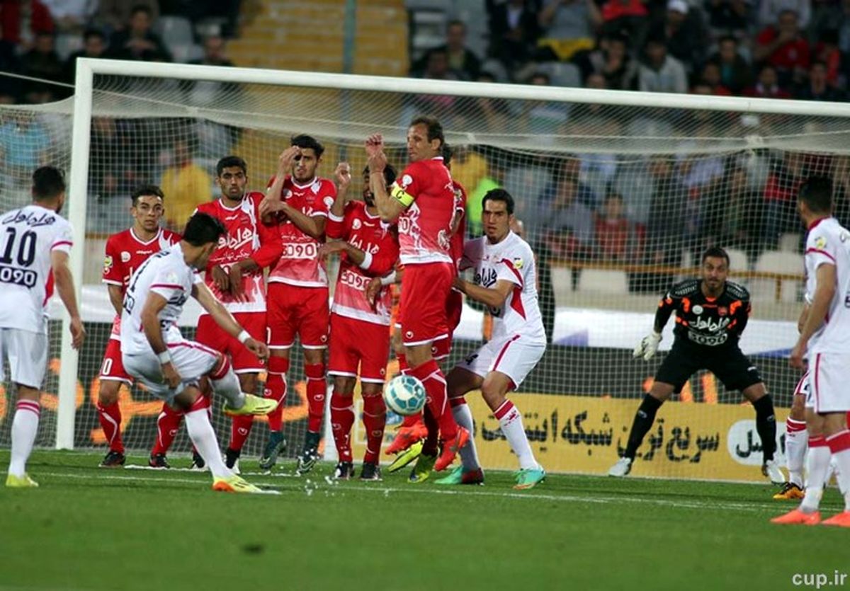 به پرسپولیس برمی گردم تا دل هواداران را شاد کنم