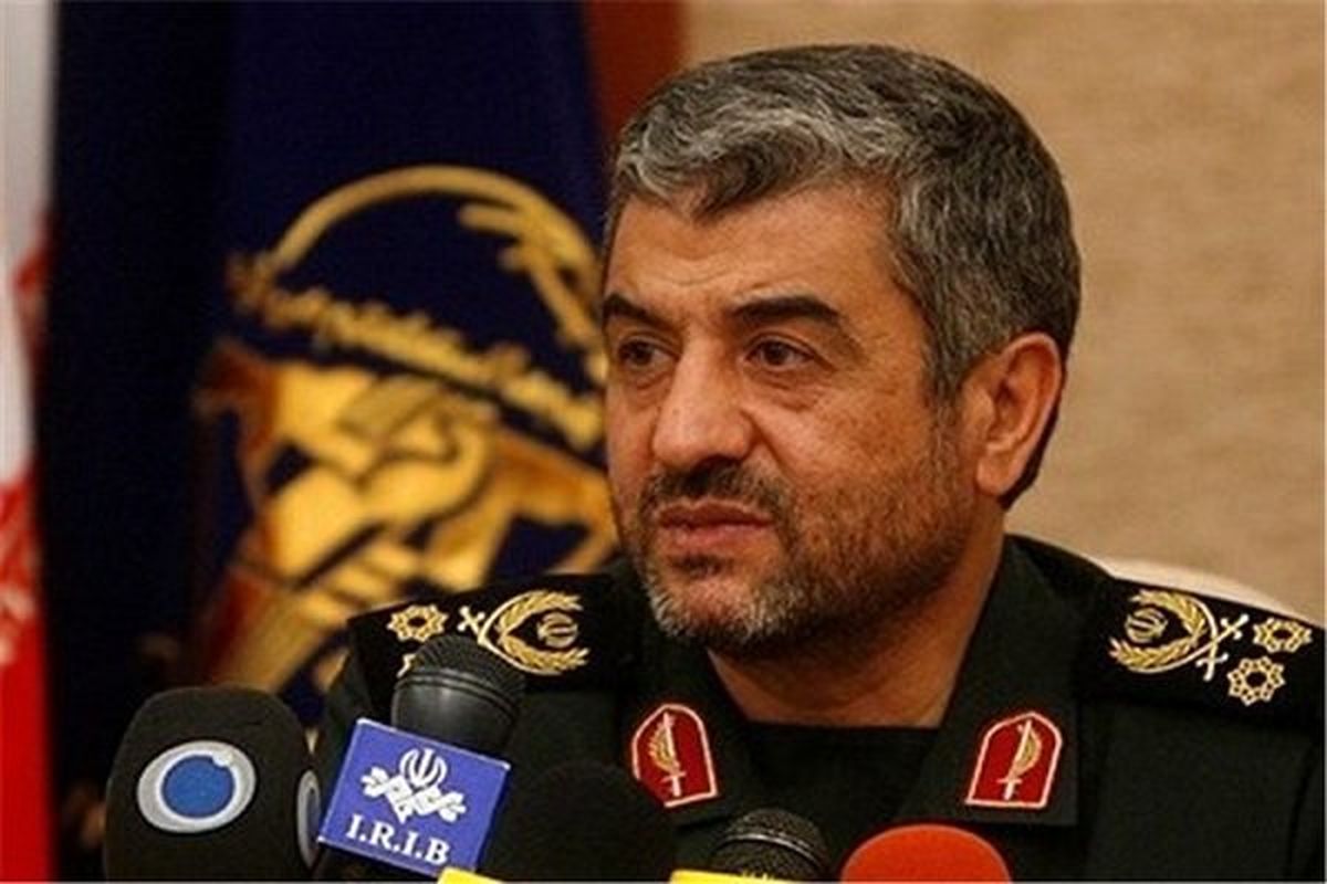 رهبری تاکید کردند که سپاه باید در همه زمینه‌ها الگو باشد