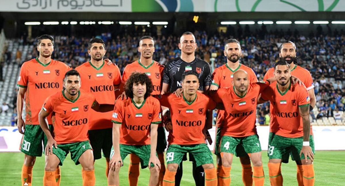 اتحاد استقلالی‌ها علیه قهرمانی پرسپولیس