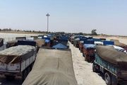 صف کیلومتری کامیون‌های تجاری در مرز چزابه
