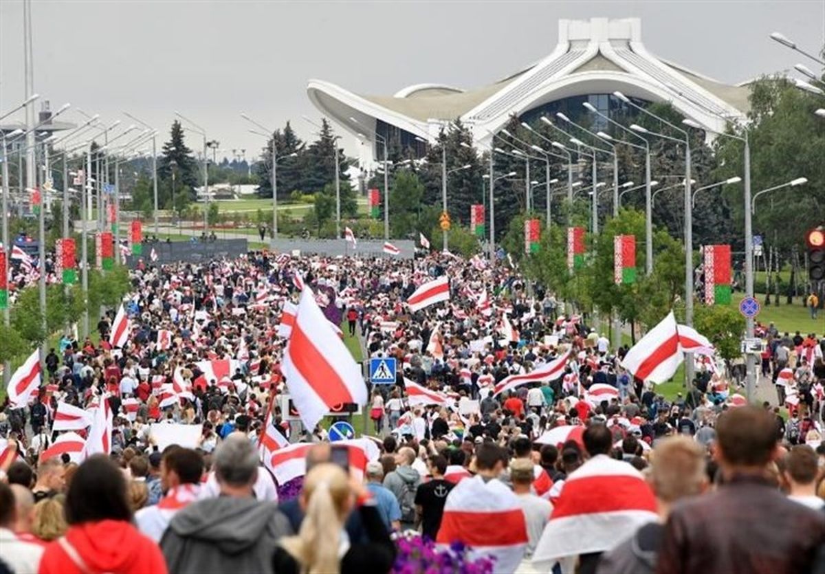 اعتراضات خیابانی در پایتخت بلاروس با شرکت بیش از 100 هزار معترض
