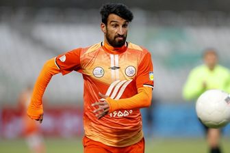 کاپیتان سابق پرسپولیس واکسن ایرانی کرونا زد