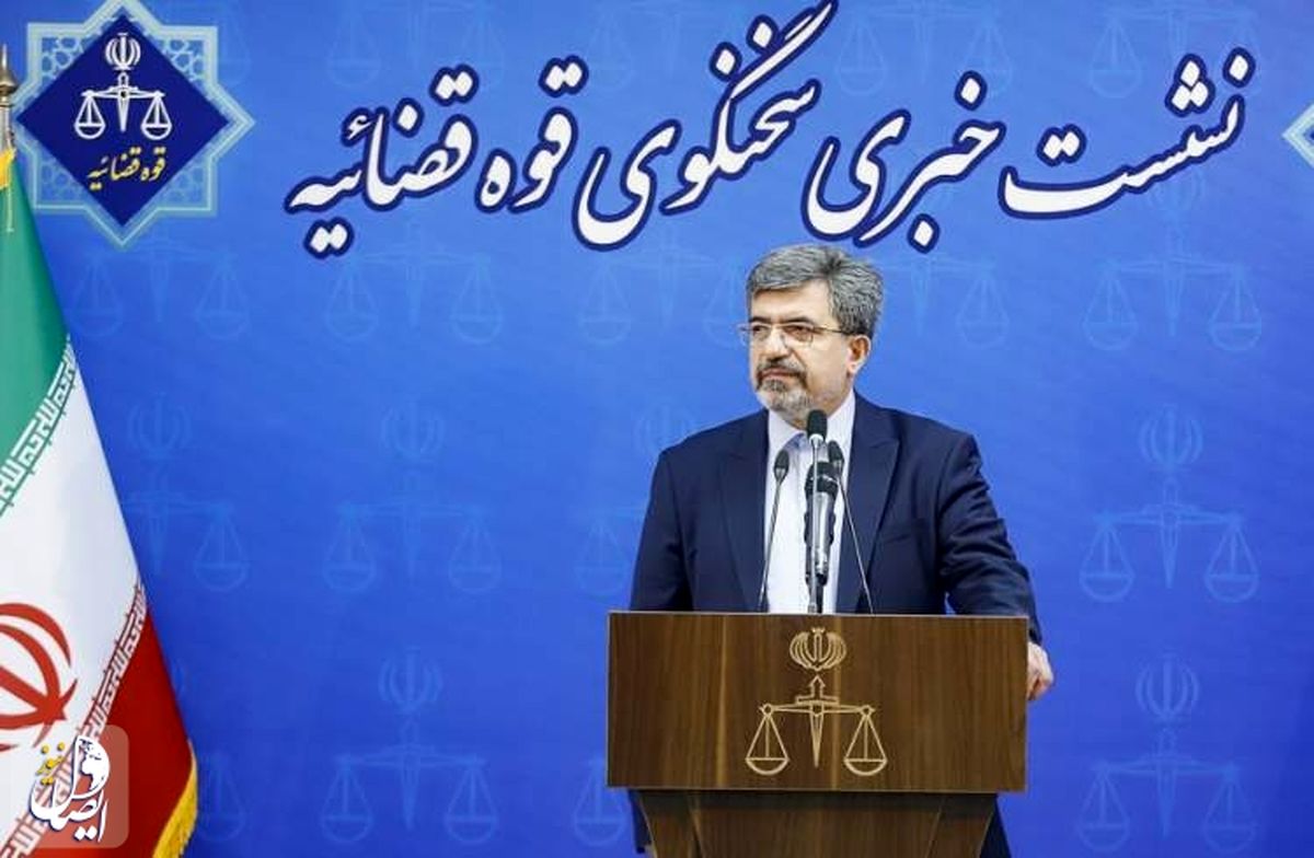 حجاب یک مقوله فرهنگی است/ مجریان قانون حق تخطی ندارند
