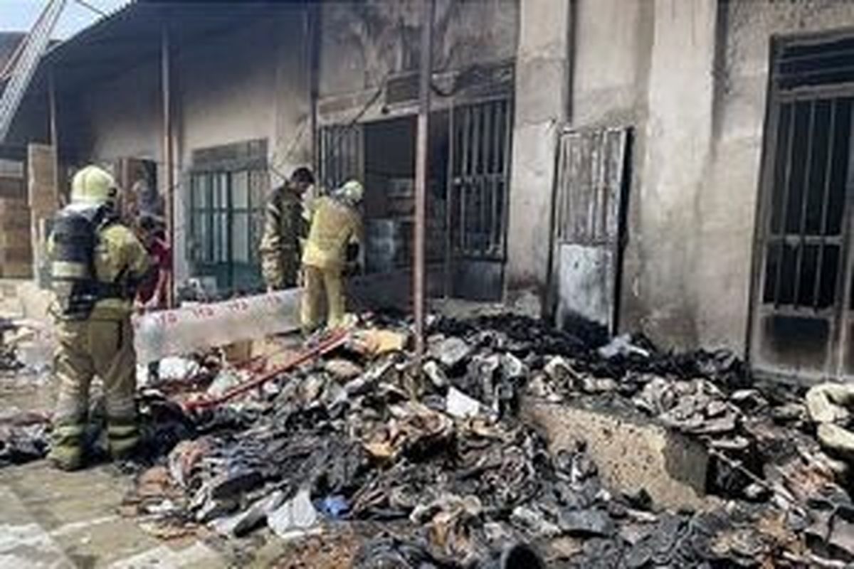 جزئیات حریق در انبار کفش بازار تهران