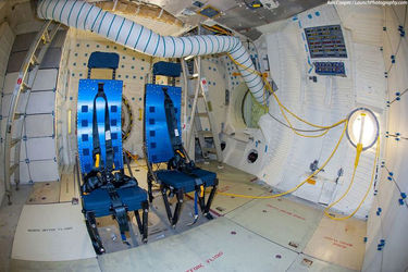 n00178470-r-b-008