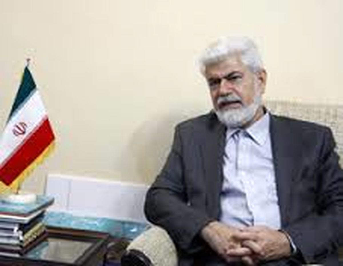 در خصوص آلودگی هوا؛ دولت باید به وظیفه خود عمل کند که نمی‌کند