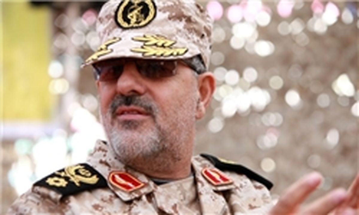 اهدای نشان «فتح یک» به سردار پاکپور