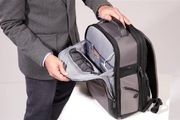 قیمت انواع پایه کیف و کوله لپ تاپ در بازار + جدول