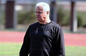 همیشه بازی های ایران به دقیقه 90 می کشد