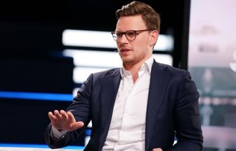 جام جهانی 2 سال یک‌بار به نفع کیست؟