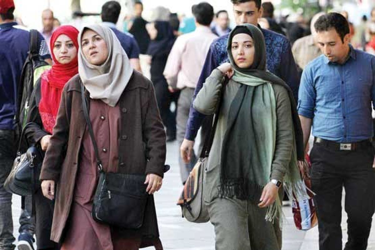 تابستان وبرنامه های تلویزیون از خندوانه تا سفردرخانه 