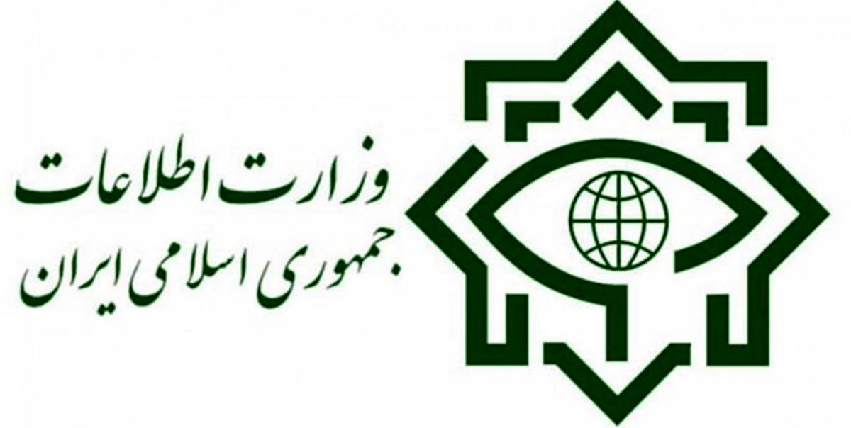 انهدام دو باند قاچاق طلا و ارز