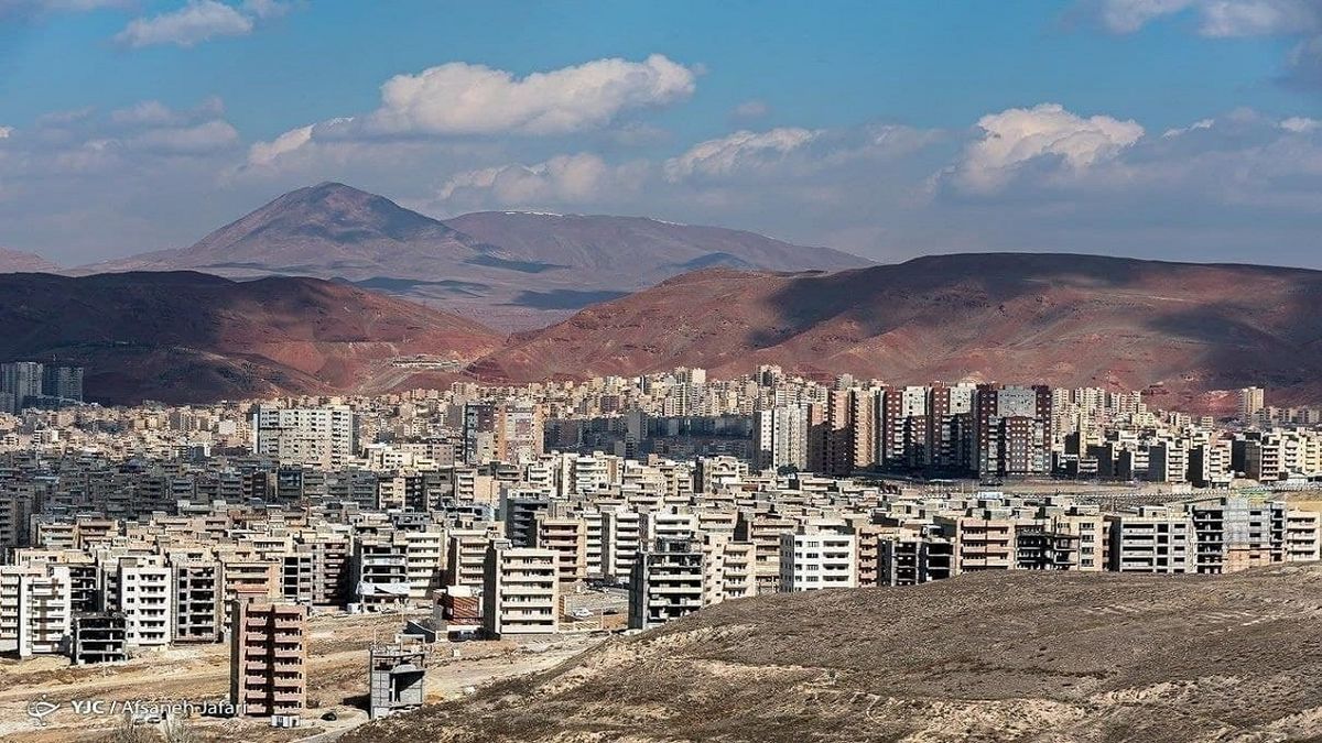 چرا نهضت ملی مسکن در پردیس اجرایی نمی‌شود؟