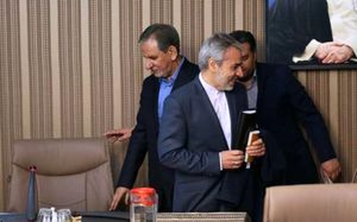 فرار به جلوی معاون اول و سخنگوی دولت درباره سیاه‌نمایی