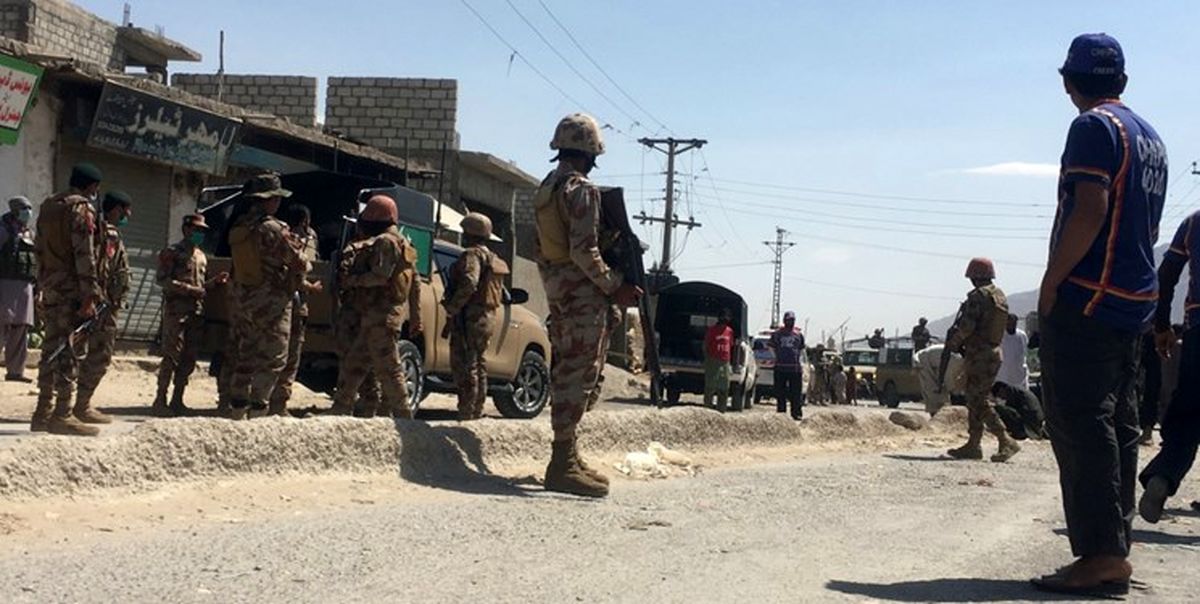 کشته شدن پنج نظامی پاکستان در مرز افغانستان 