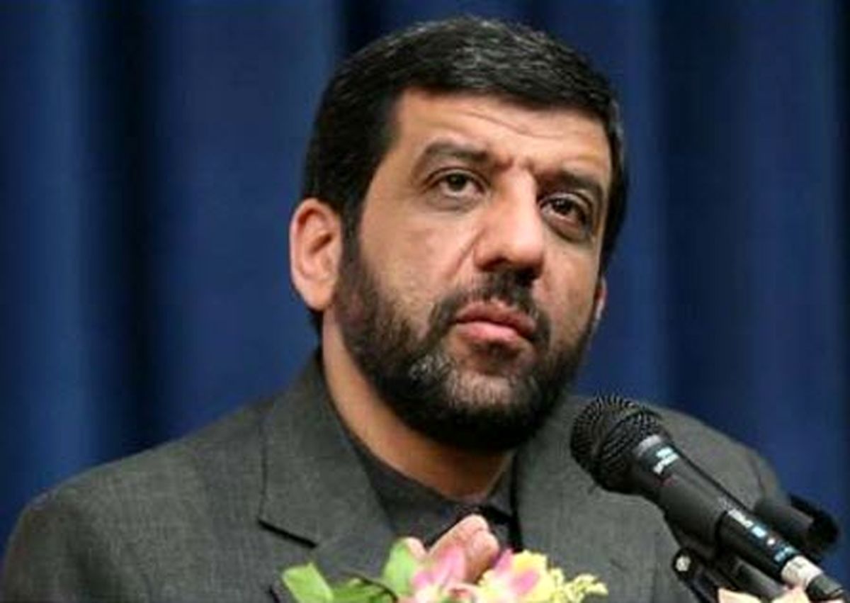 ضرغامی با عینک واقعیت مجازی+عکس